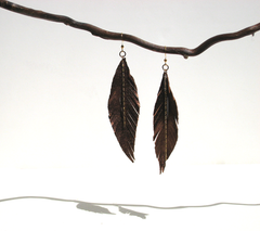 Bronze leather feather earings with chain (large)